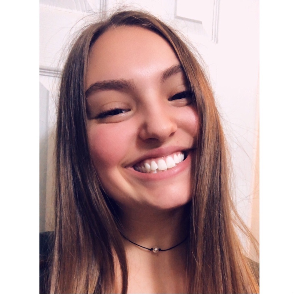 Meet your Posher, Jessica